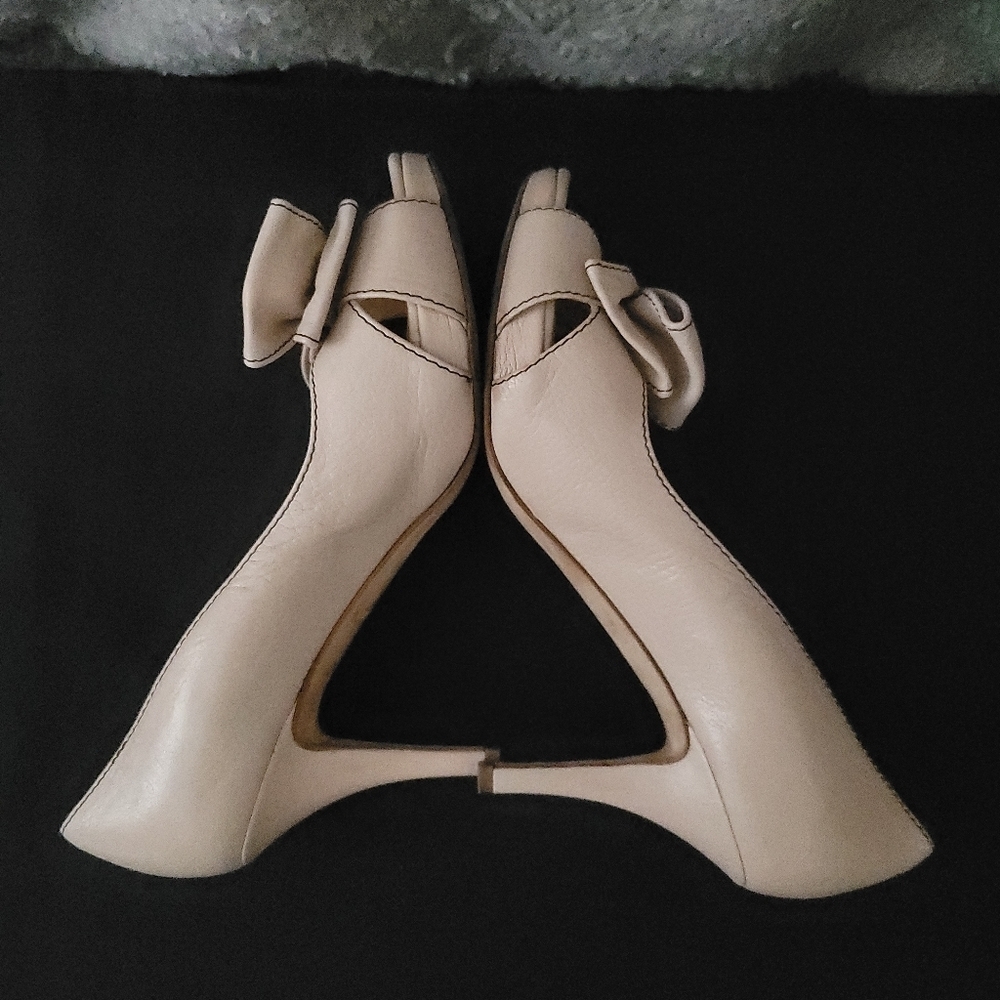 Kate Spade Cream Off White Leather Bow Pumps Heels SIZE 7 AUTHENTICATED - Picture 8 of 12